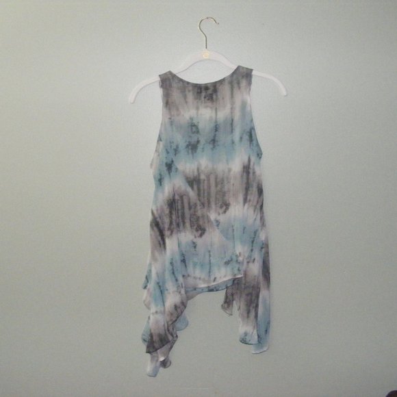 Ruffle Tank - Picture 4 of 8